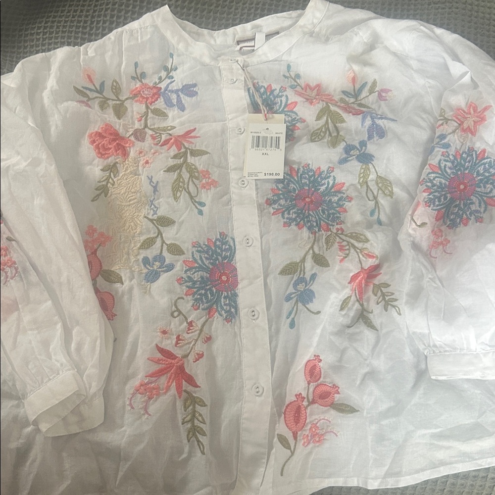 Johnny Was White Blouse with Embroidery
